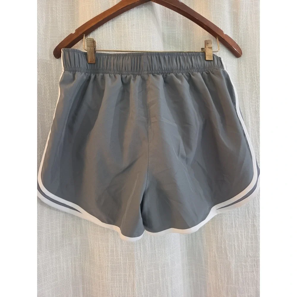 Nike Tempo Dri-Fit Women's Shorts Athletic Gray Size Medium Lined Running